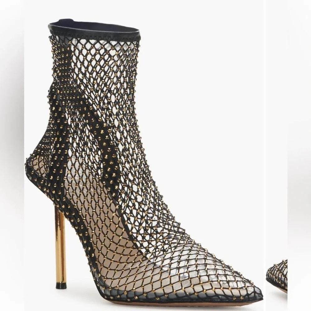 Vince Camuto Kiskia Fishnet black point toe ankle boots Sz8 worn once MSRP: $195 - Picture 2 of 11